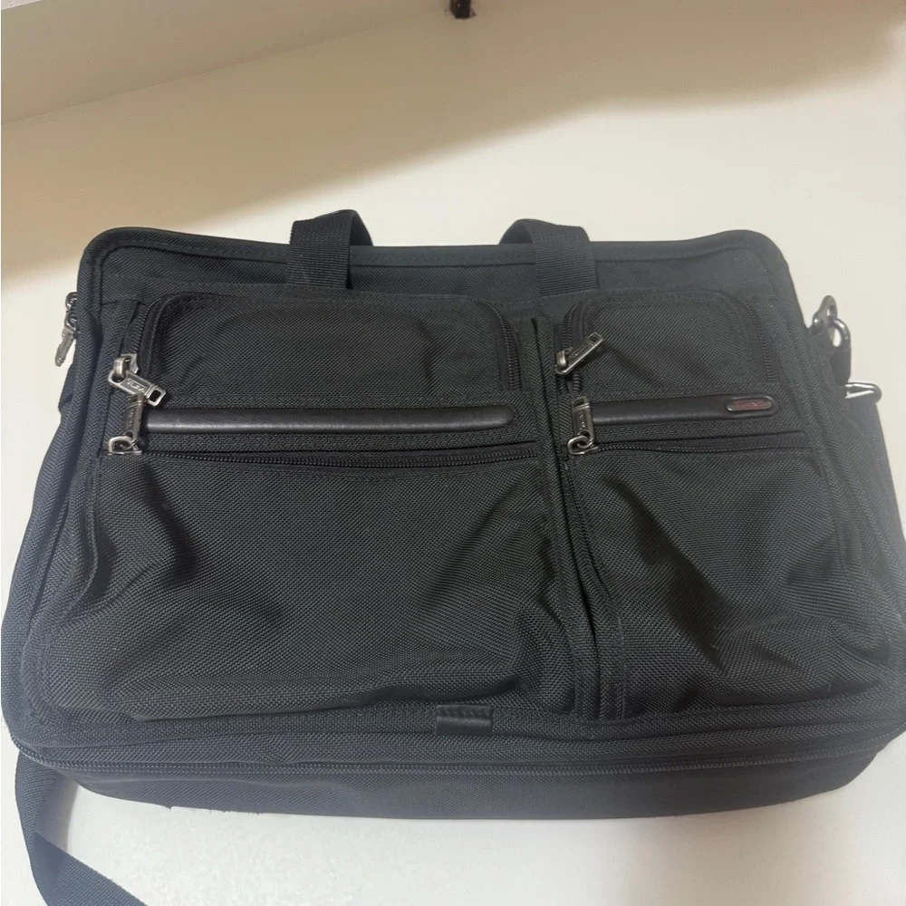 TUMI Alpha Expandable Briefcase Ballistic Nylon Laptop Messenger Bag Black